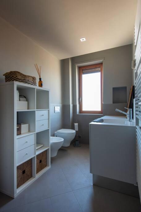 Casa No.Na - Attico Panoramico A Cherasco Kültér fotó