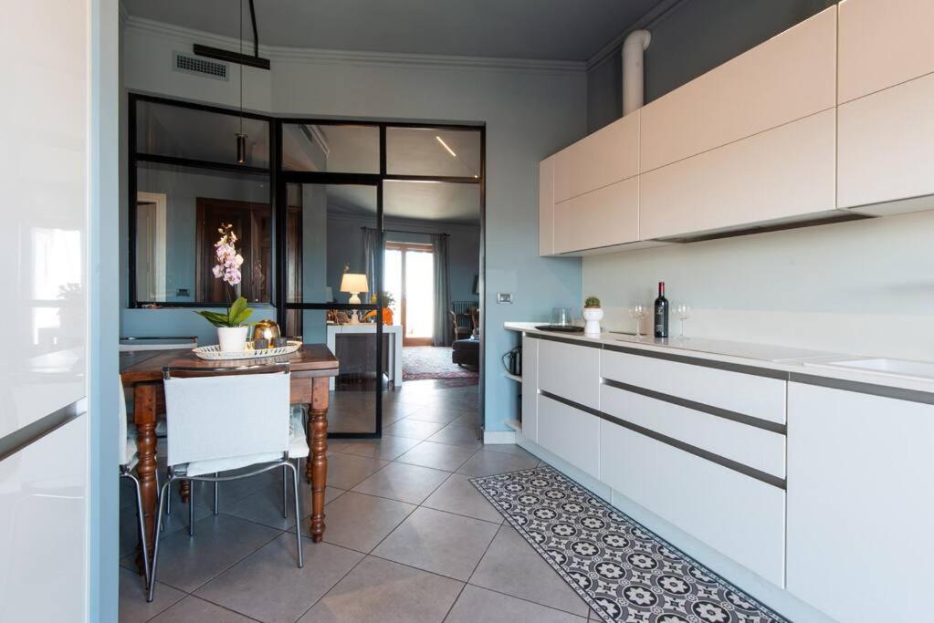 Casa No.Na - Attico Panoramico A Cherasco Kültér fotó